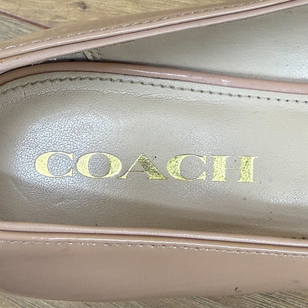 Coach Devon Pumps Womens 7.5 Nude Camel Patent Leather Mid Heel - Picture 10 of 11